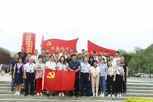 532469489372611038 [最大宽度 176 最大高度 144] [最大宽度 176 最大高度 144].jpg